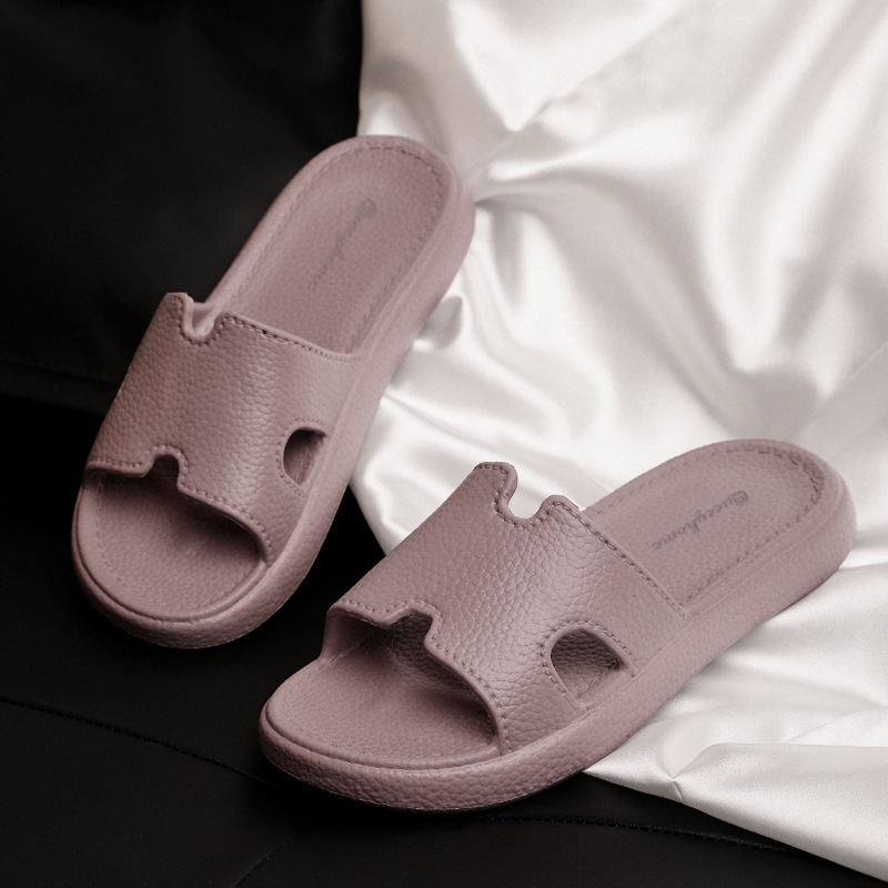 Women EVA Slippers Non Slip Ba - đánh giá và giá Throw Pillow